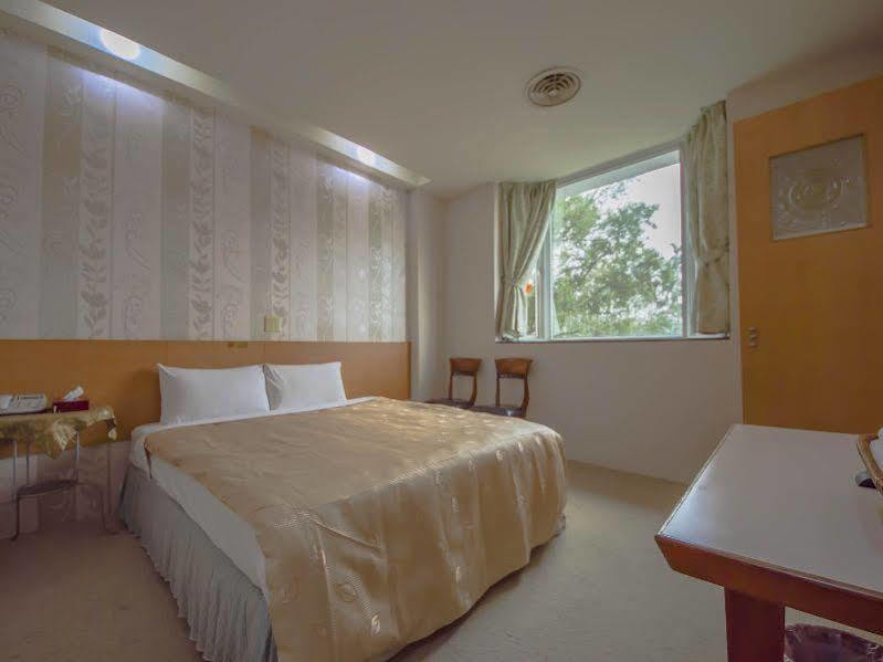 Songyuan B&B Lugu Exteriör bild